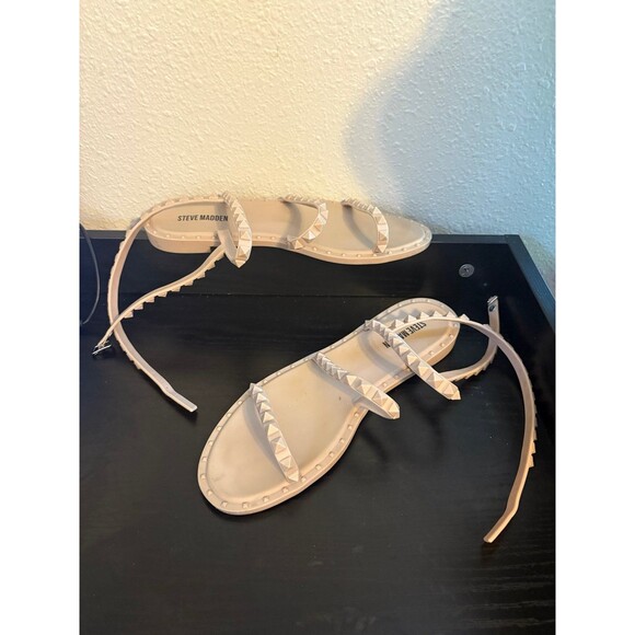 Steve Madden Transport Stud Rubber Strappy Gladiator Sandals in Blush Size 9 - Picture 2 of 5